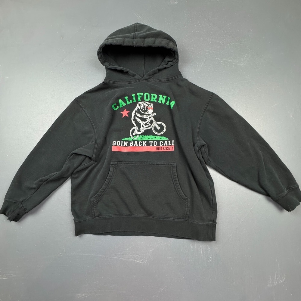 Riot Society Kids Large Black California Bear Graphic Pullover Hoodie Sweatshirt